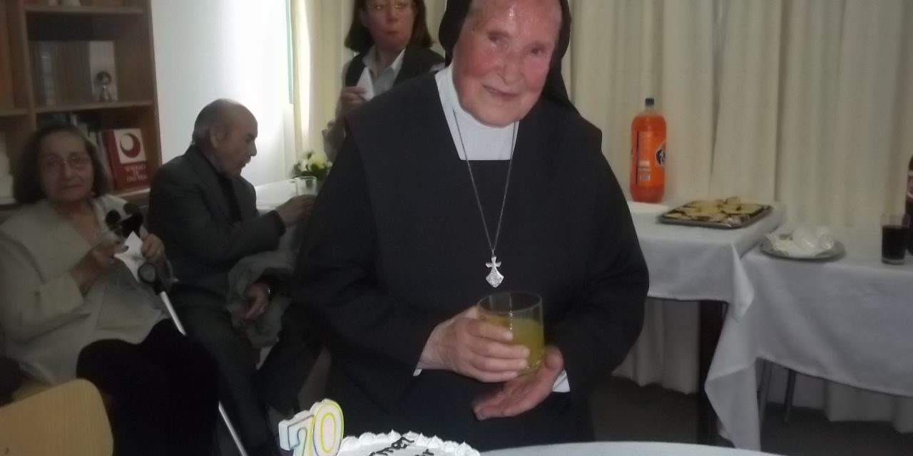 HNA. CARMEN AYERDI 70 AÑOS DE RELIGIOSA